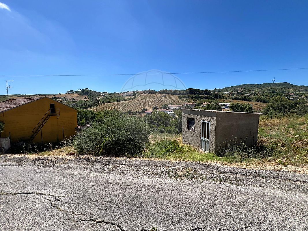 Terreno em Carregado e Cadafais — fotografia 1 de 11